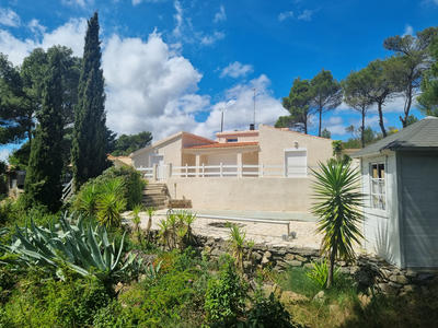 Maison - 140 m² - 5 pièces