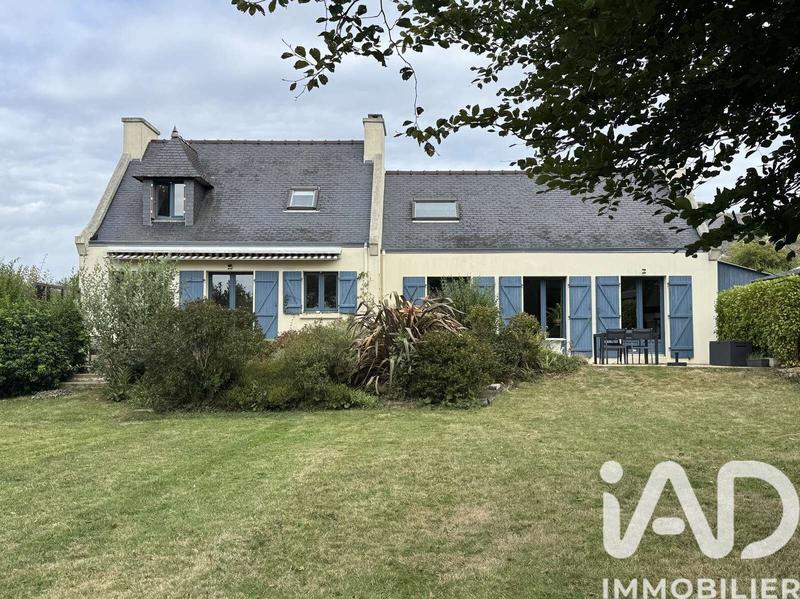 Maison - 128 m² - 7 pièces