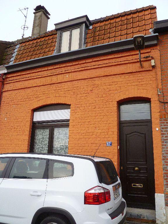 Maison - 93 m² - 4 pièces