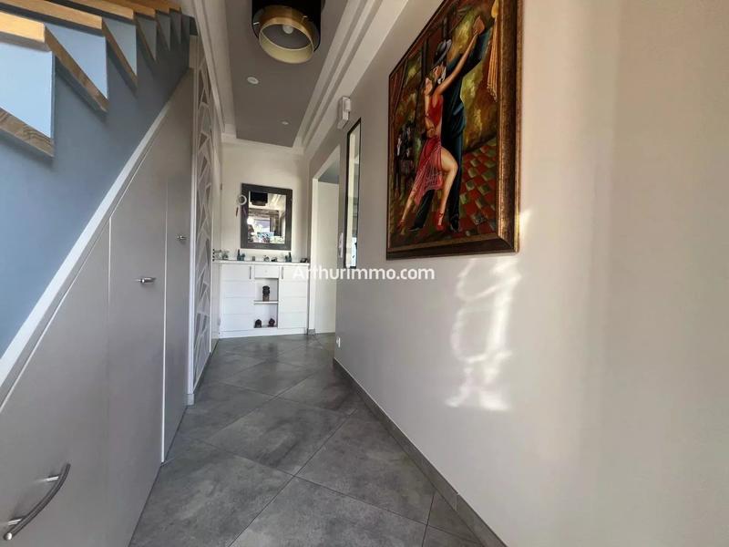 Maison - 154 m² - 6 pièces