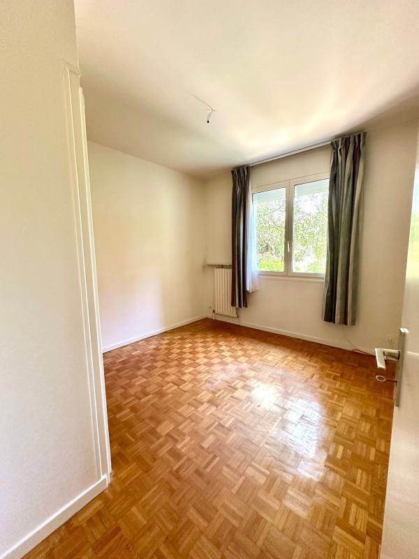 Maison - 213 m² - 7 pièces