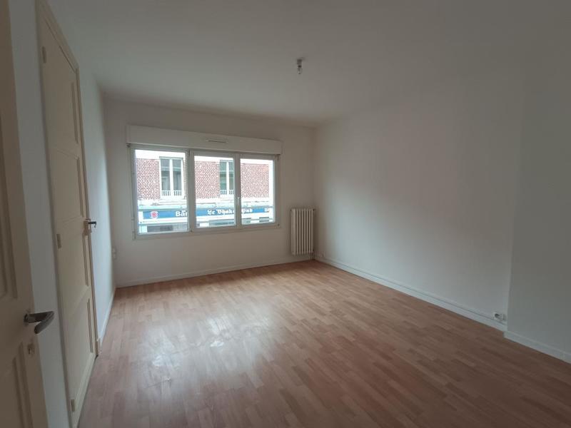 Maison - 85 m² - 5 pièces