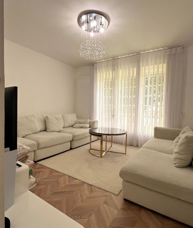 Maison - 135 m² - 4 pièces