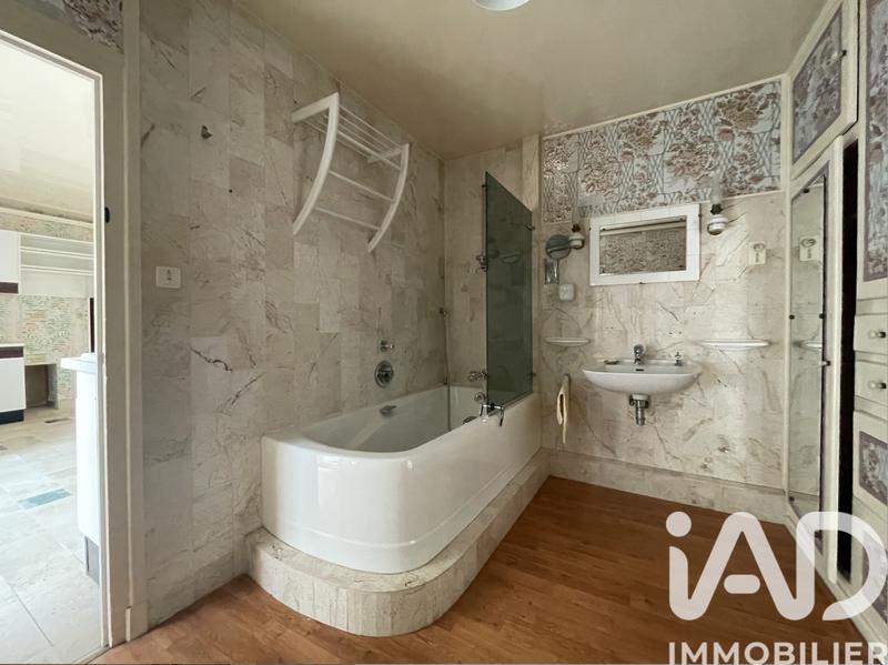 Maison - 170 m² - 6 pièces