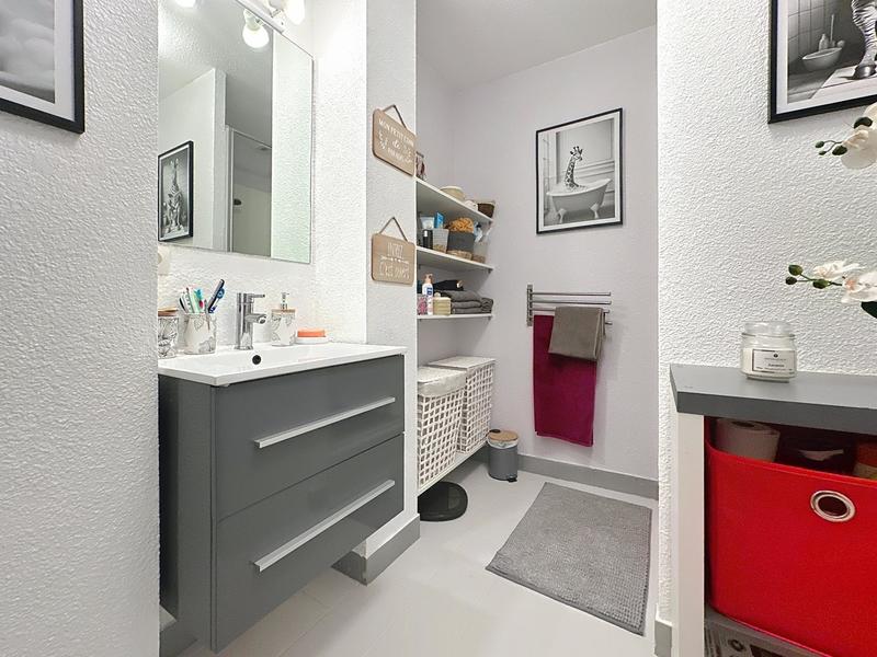 Appartement - 143 m² - 6 pièces