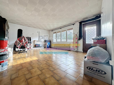 Maison - 111 m² - 6 pièces