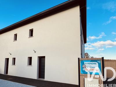 Maison - 96 m² - 4 pièces