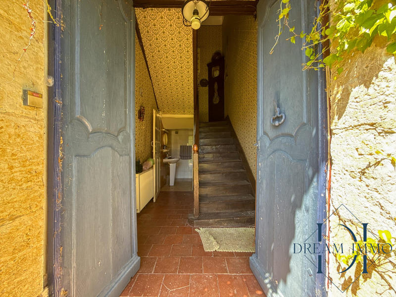Maison ancienne - 166 m² - 8 pièces
