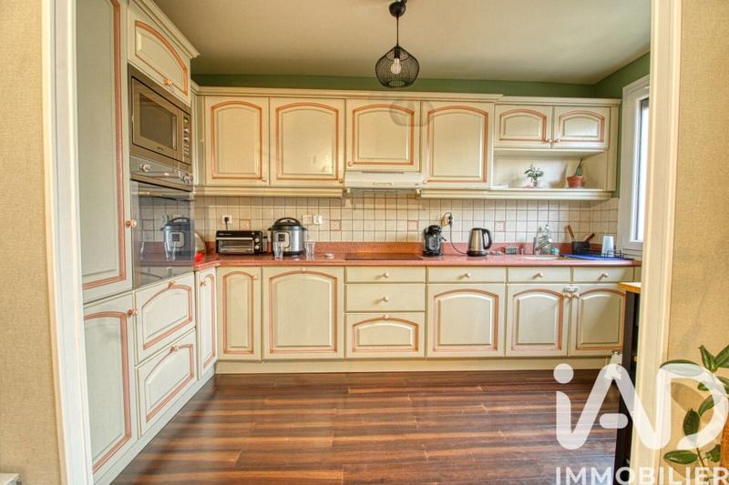 Maison - 122 m² - 6 pièces