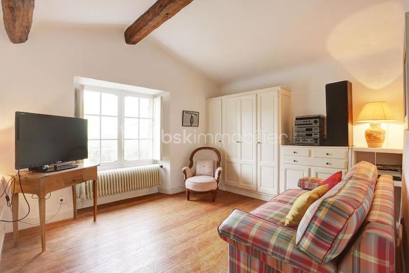 Mas - 145 m² - 5 pièces