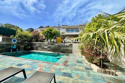 Villa - 150 m² - 5 pièces