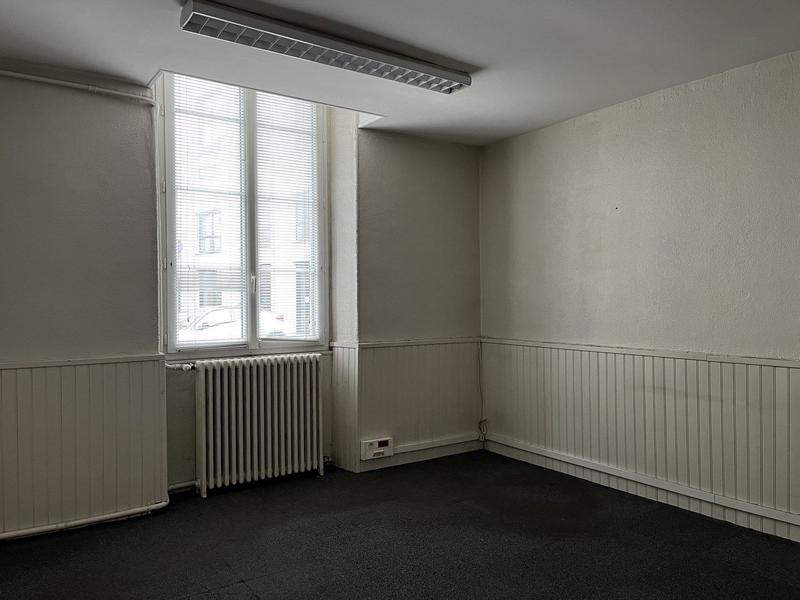 Bureau - 93 m²