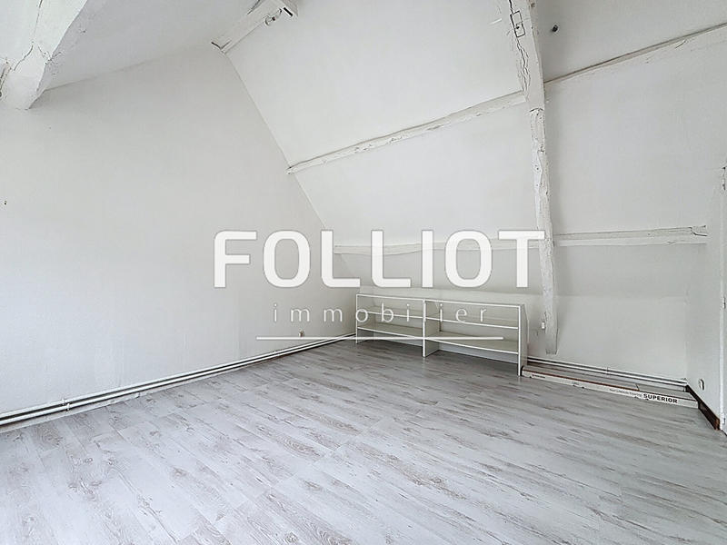 Maison - 201 m² - 7 pièces