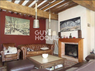 Maison - 242 m² - 6 pièces