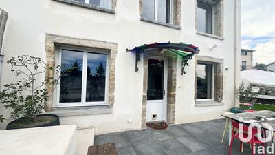 Maison - 108 m² - 6 pièces