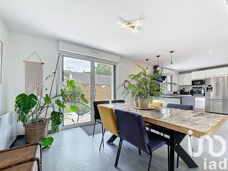 Maison - 102 m² - 6 pièces