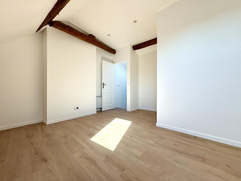 Maison - 94 m² - 4 pièces