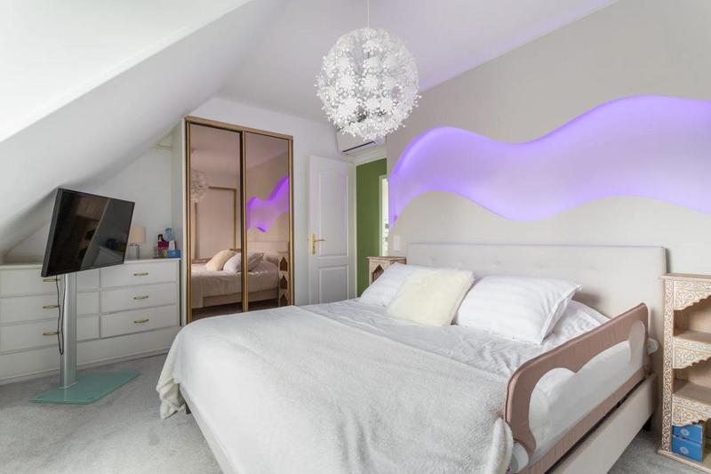 Maison - 135 m² - 6 pièces