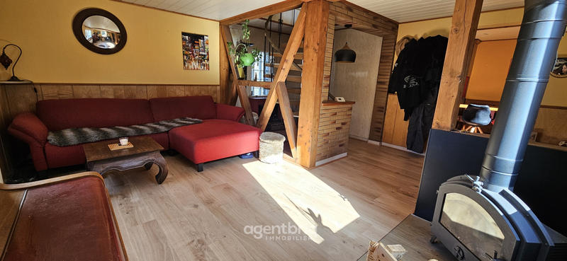 Maison - 105 m² - 5 pièces