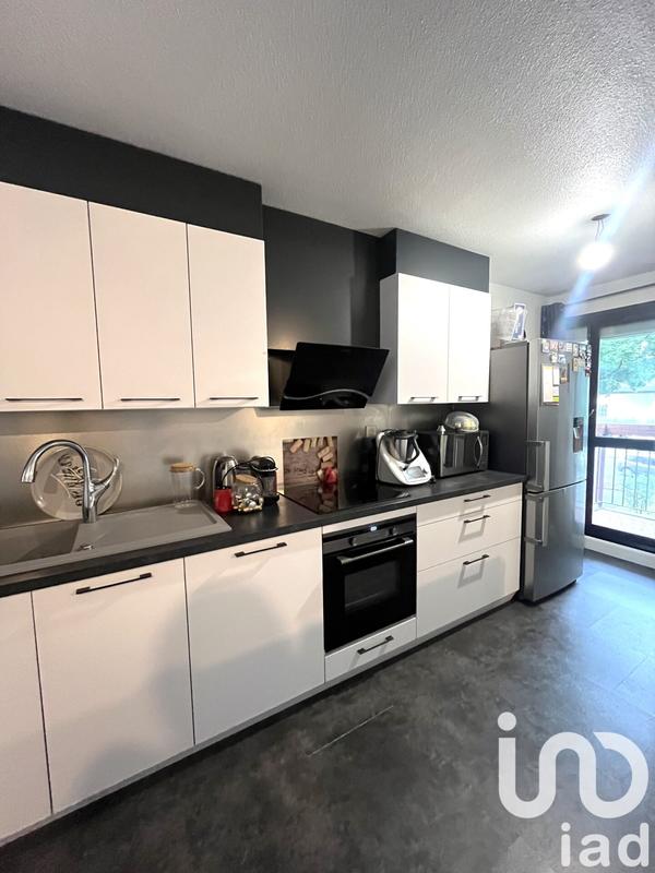 Appartement - 90 m² - 4 pièces