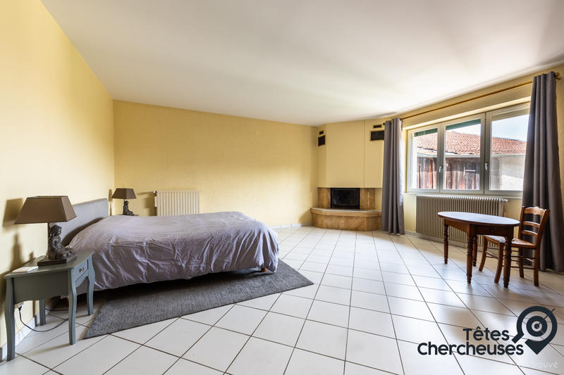 Ferme - 255 m² - 7 pièces