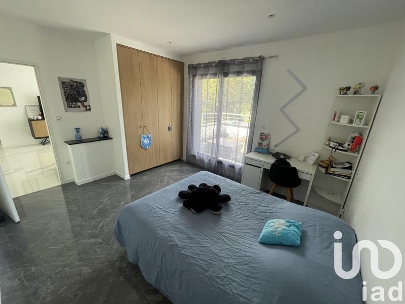 Maison de maîtres - 221 m² - 8 pièces