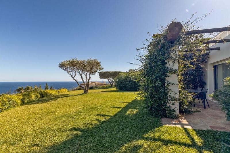 Maison d'architecte - 369 m² - 6 pièces