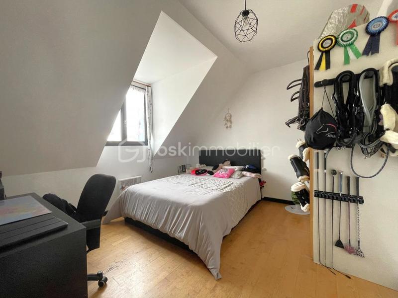 Maison - 128 m² - 8 pièces