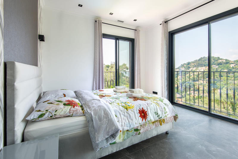 Maison - 160 m² - 4 pièces