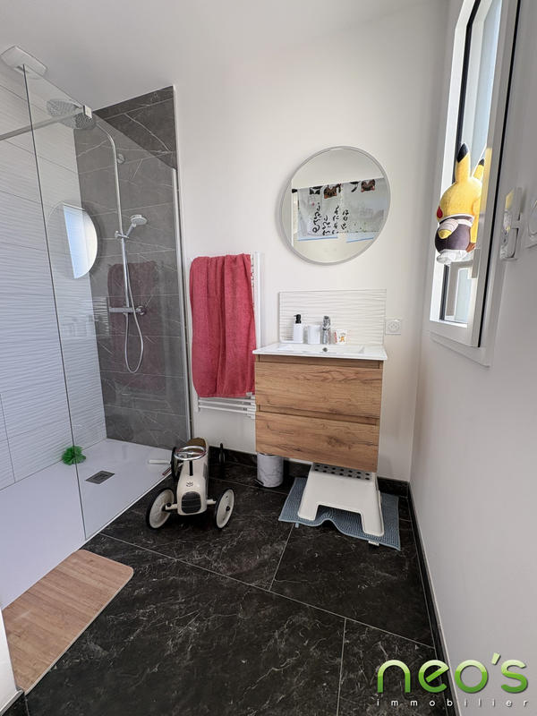 Maison contemporaine - 111 m² - 4 pièces