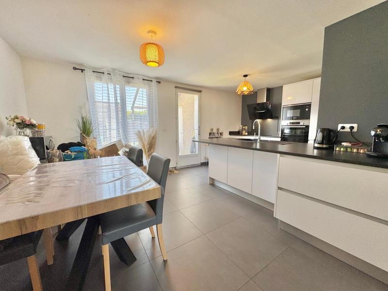 Maison - 79 m² - 4 pièces