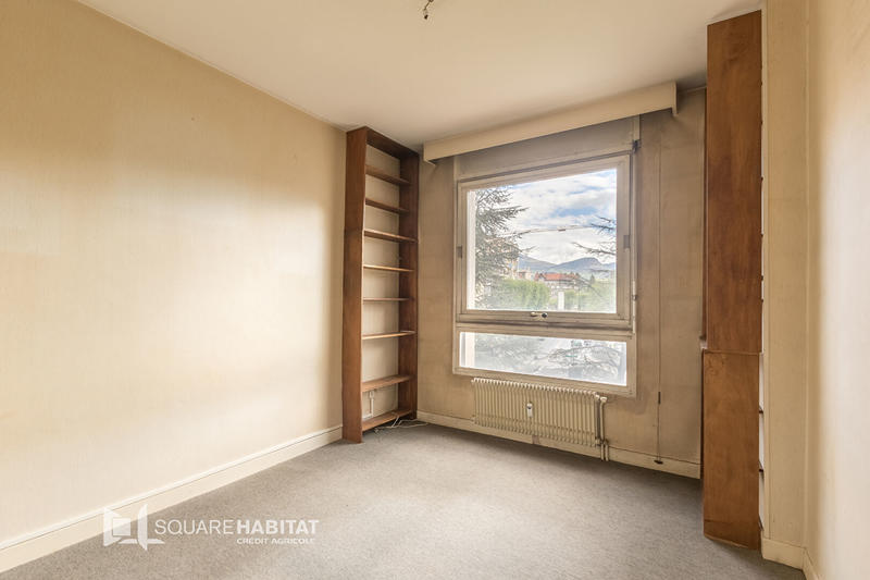 Appartement - 84 m² - 4 pièces