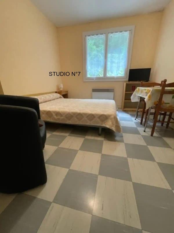 Immeuble - 220 m² - 11 pièces