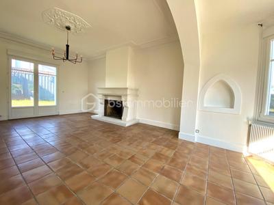 Maison de maîtres - 160 m² - 6 pièces