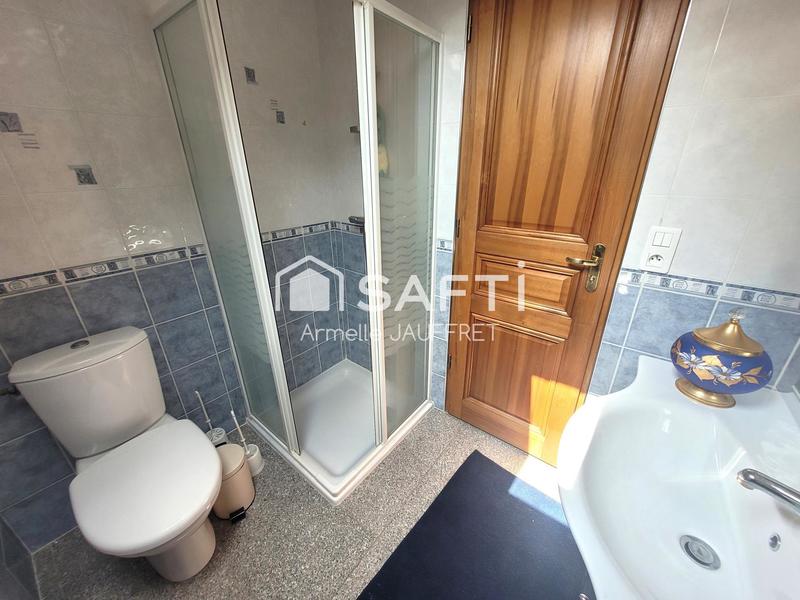 Maison - 158 m² - 6 pièces