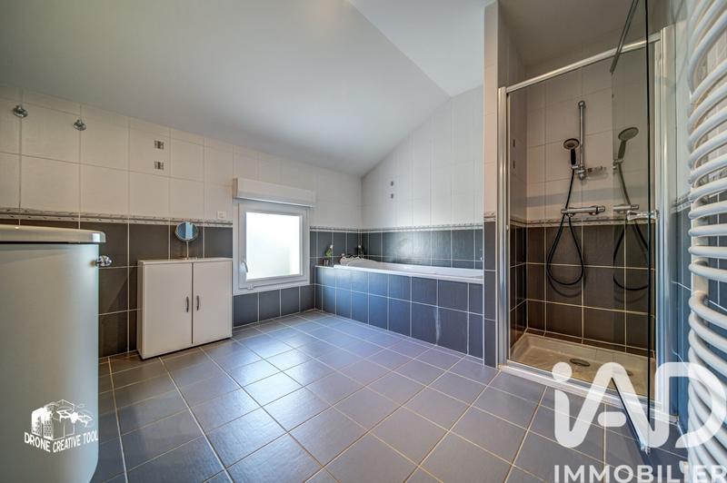 Maison de maîtres - 214 m² - 8 pièces