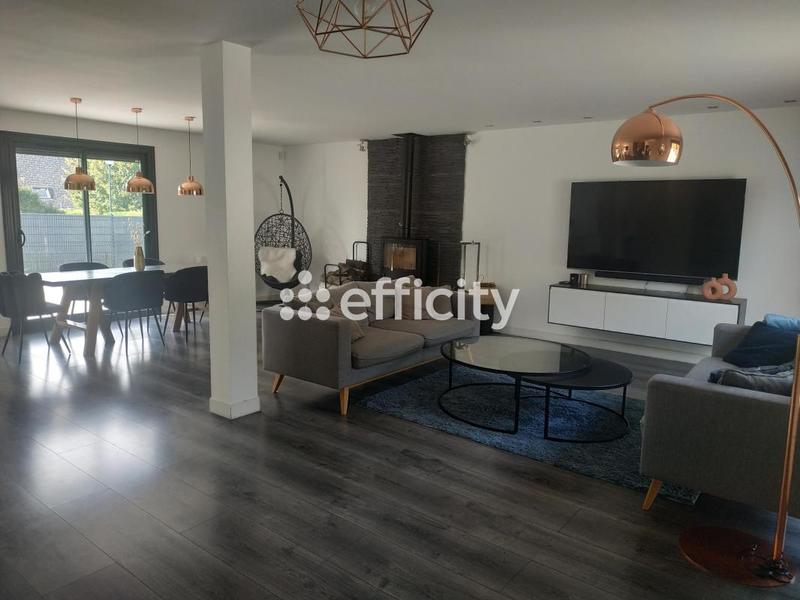 Maison - 160 m² - 7 pièces