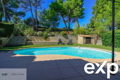 Maison - 94 m² - 4 pièces