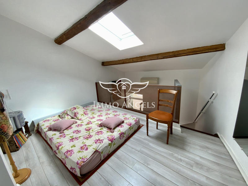 Appartement - 146 m² - 6 pièces