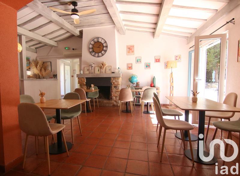 Maison - 675 m² - 20 pièces