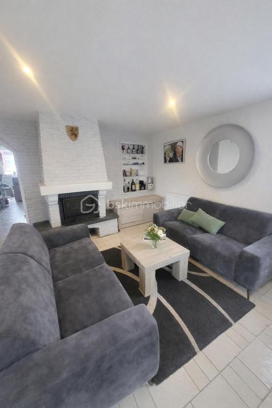 Maison - 180 m² - 4 pièces