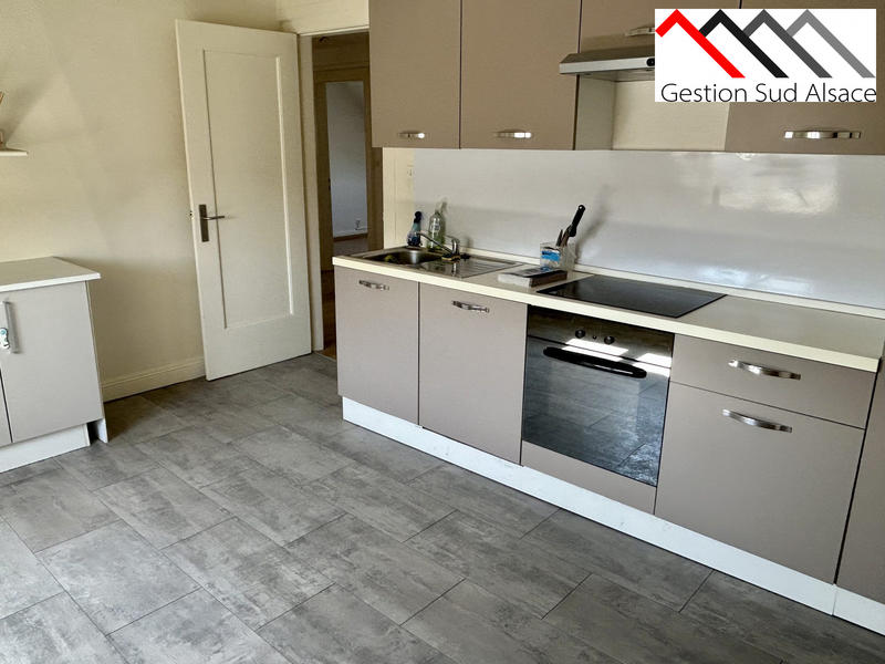 Appartement - 90 m² - 4 pièces