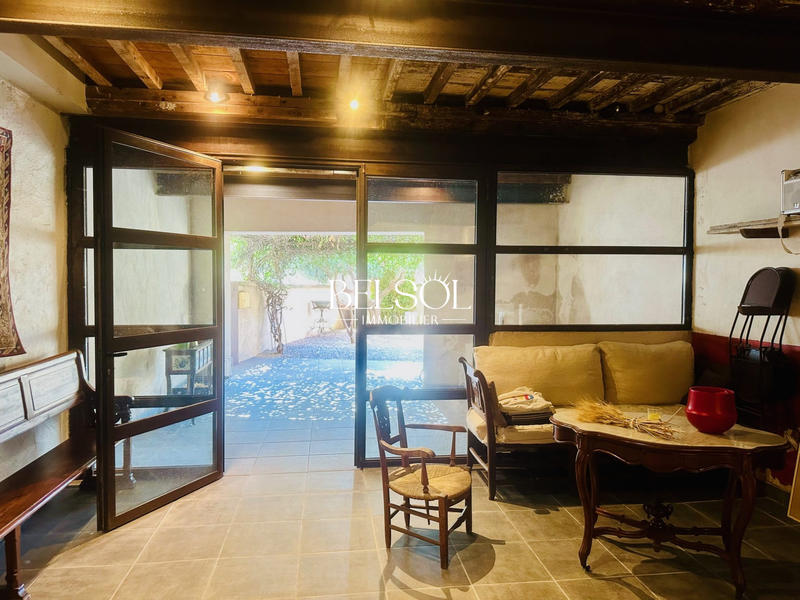 Maison - 458 m² - 7 pièces