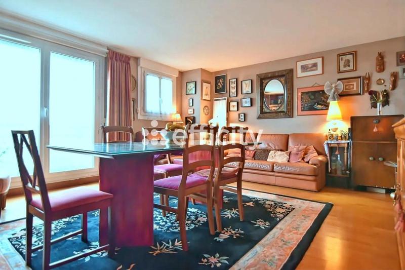 Appartement - 80 m² - 4 pièces