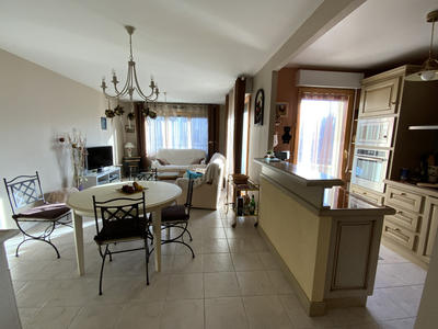 Appartement - 78 m² - 4 pièces