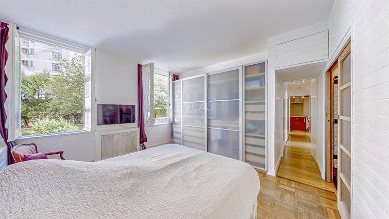 Appartement - 120 m² - 5 pièces