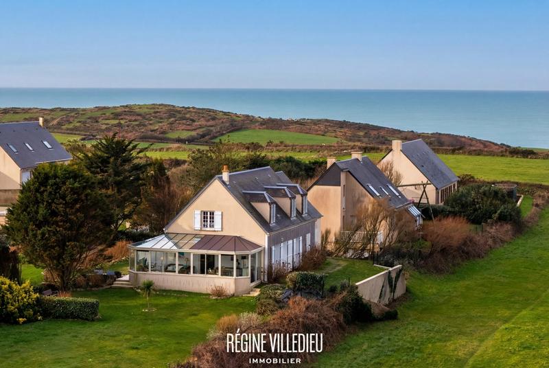 Maison - 159 m² - 6 pièces