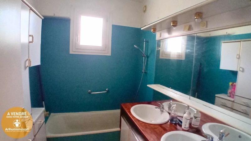 Maison - 178 m² - 7 pièces