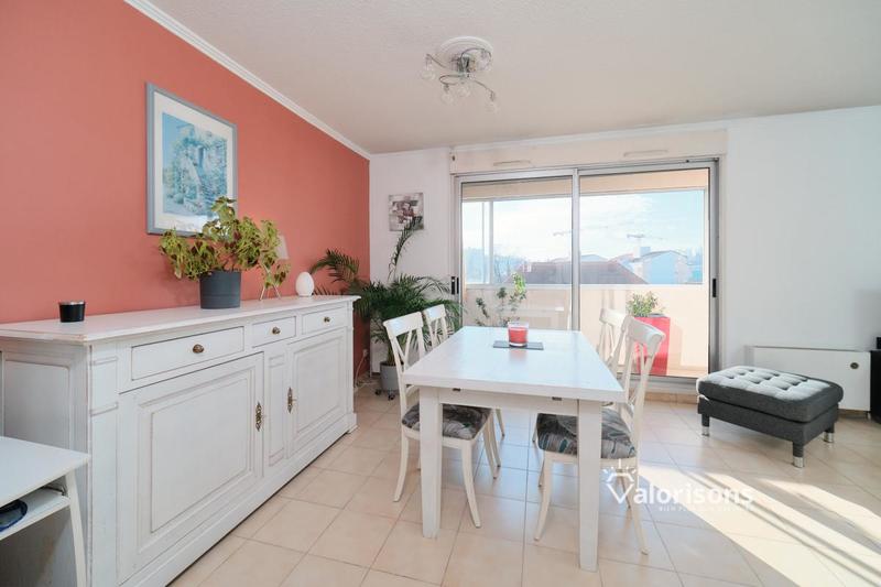 Appartement - 74 m² - 3 pièces