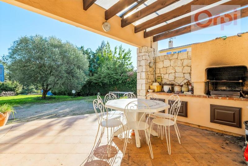 Villa - 164 m² - 5 pièces